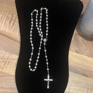 Silver and glass heart bead/ Pearl Rosary preloved